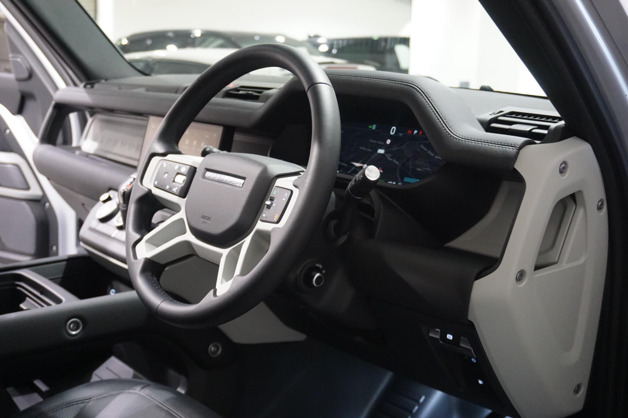 Land Rover Defender 110 2.0 P400e 15.4kWh XS Edition SUV 5dr Petrol Plug-in Hybrid Auto 4WD Euro 6 (s/s) (404 ps)